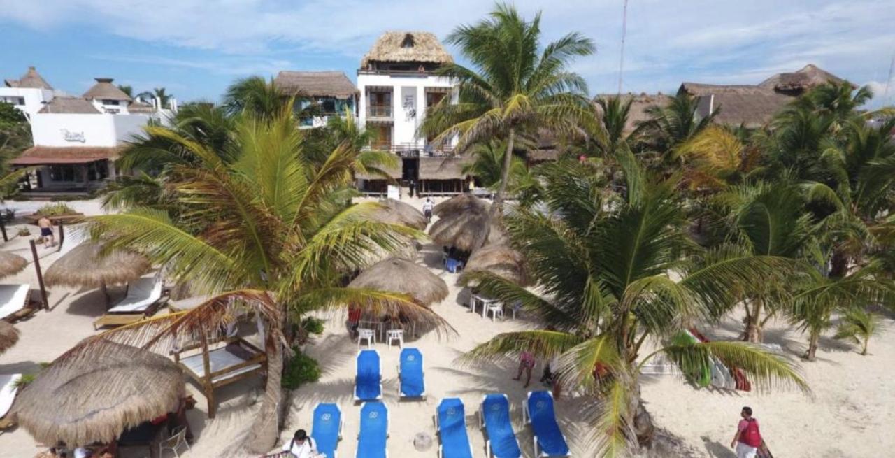 Hotel El Caballo Blanco Mahahual Exterior photo